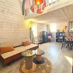 Les Toits De - Parvis De La Cathedrale Apartment *