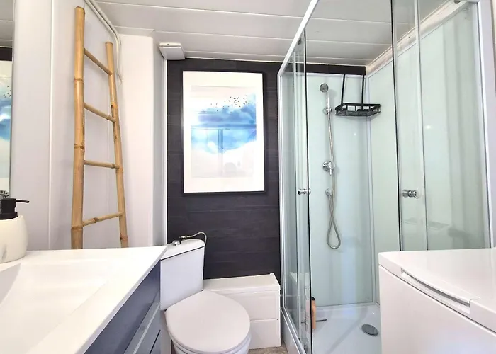 Les Toits De - Parvis De La Cathedrale